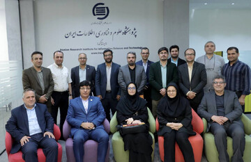 بازدید دبیرکل نهاد از پژوهشگاه علوم و فناوری اطلاعات ایران
