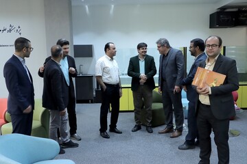 بازدید دبیرکل نهاد از پژوهشگاه علوم و فناوری اطلاعات ایران