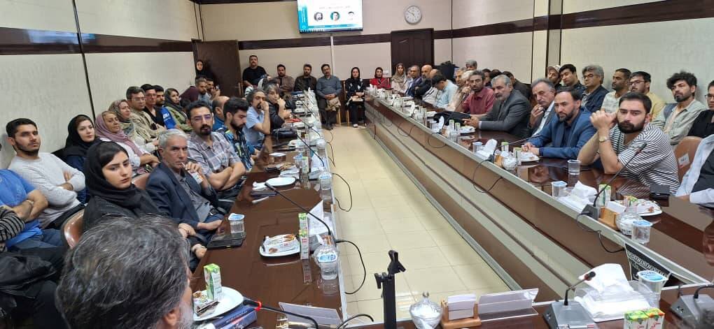 برگزاری نشست تخصصی «نگاهی به نسبت شعر و فلسفه» در کتابخانه مرکزی اردبیل