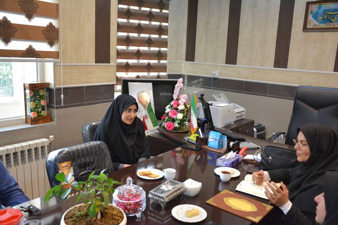 فرماندار روانسر: دهیاری‌ها می‌توانند بازوی ترویج کتاب و کتابخوانی باشند