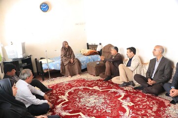 دیدار با خانواده شهید