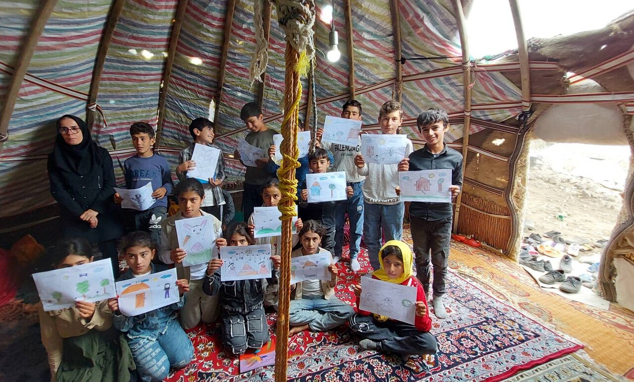 اجرای جشنواره «ائل سَسی، کتاب نغمه سی» در ییلاقات هشت سر شهرستان هوراند