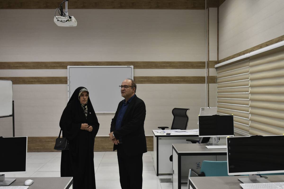 بازطراحی و نوسازی کتابخانهها سرمایهای ارزشمند برای توسعه فرهنگی است