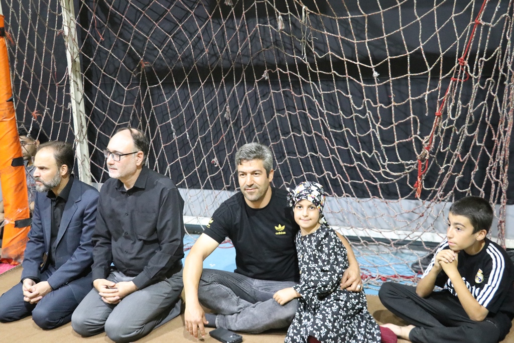 آیین شعرخوانی «بارگه غریب» به همت اداره کل کتابخانه های عمومی خراسان رضوی برگزار شد