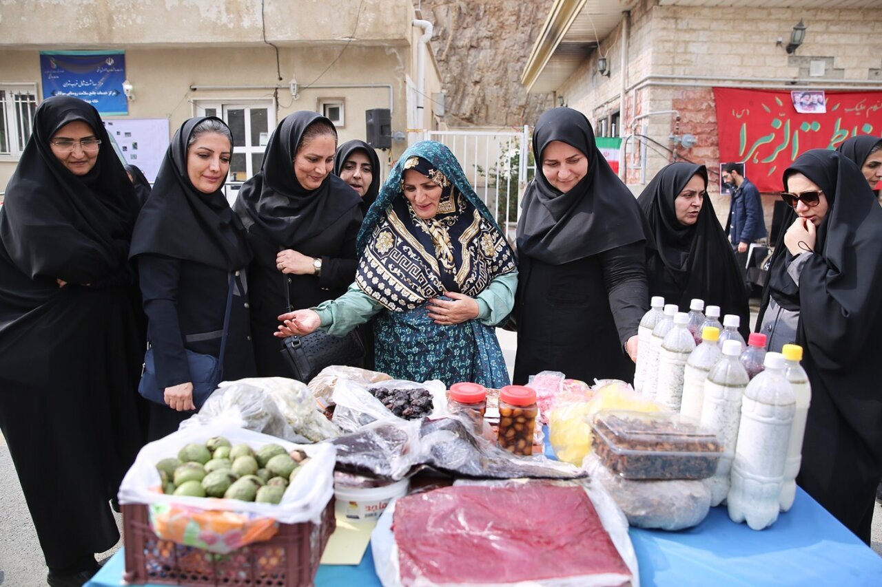 از افتتاح و بازگشایی ۵ باب کتابخانه تا برگزاری بیش از ۷ هزار برنامه متنوع کتاب محور با حضور نویسندگان مطرح  و افراد شاخص کشور