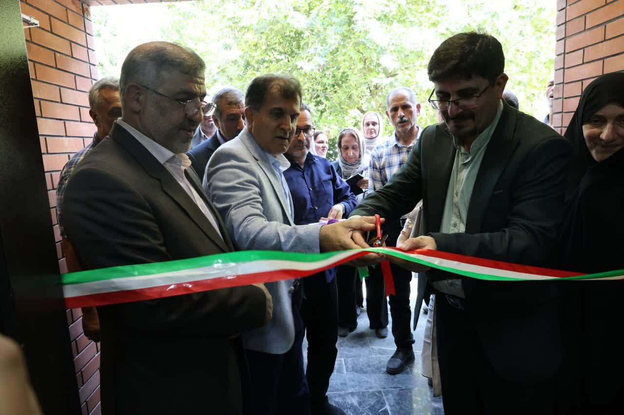 نخستین کتابخانه سبز کشور در ساری افتتاح شد