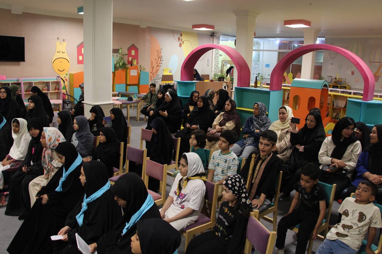 سوگواره رضوی «هشتمین پناه» در کتابخانه عمومی میرفندرسکی گرگان برگزار شد