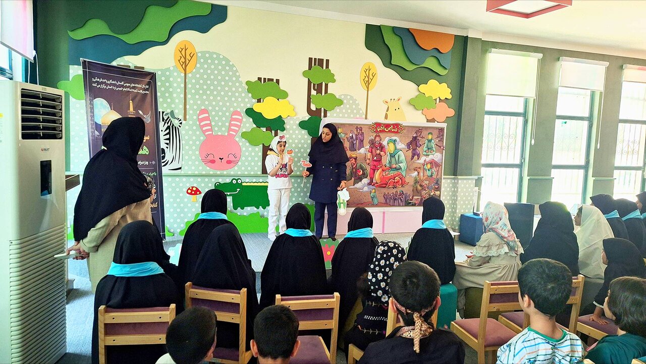 سوگواره رضوی «هشتمین پناه» در کتابخانه عمومی میرفندرسکی گرگان برگزار شد