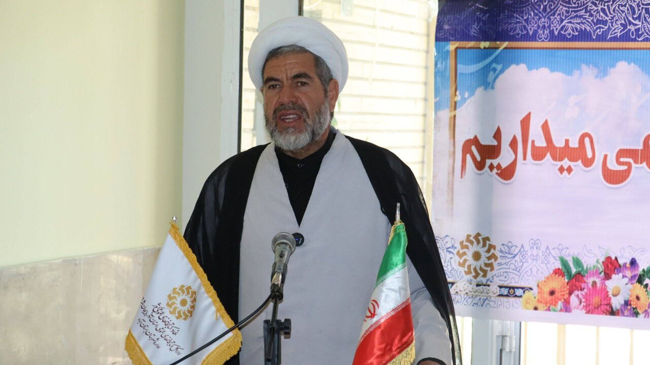 کتابخانه عمومی شهید داننده بستان آباد پس از بهسازی کلی بازگشایی شد