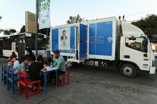 تقریظ حضرت آیت‌الله خامنه‌ای بر کتاب «پاسیاد پسر خاک» رونمایی شد