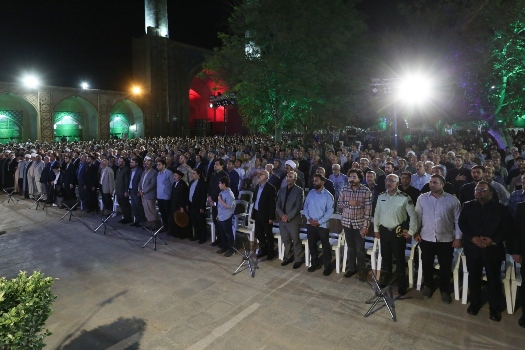 تقریظ حضرت آیتالله خامنهای بر کتاب «پاسیاد پسر خاک» رونمایی شد