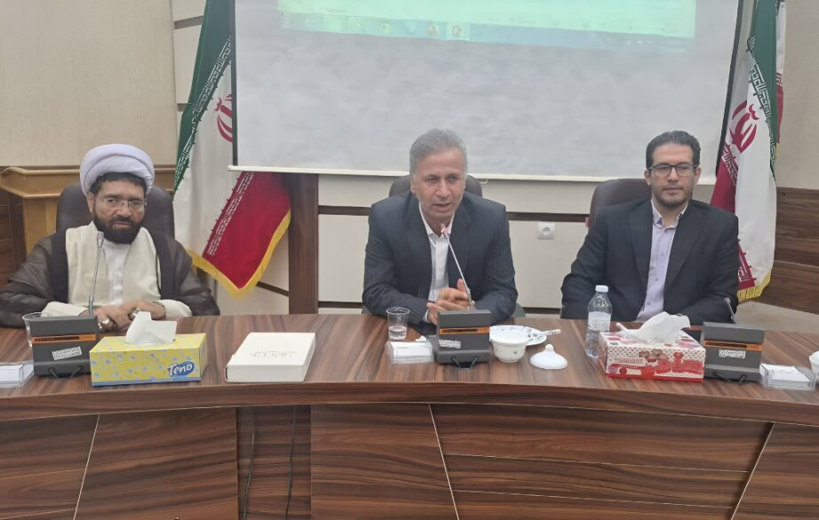 برگزاری شب شعر «ایثار، مقاومت و اقتدار» در عجبشیر