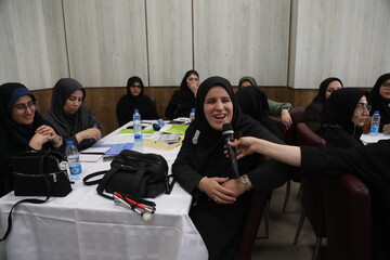 دومین روز از دوره آموزشی بوت کمپ «طراحی خدمات برای نوجوانان» به میزبانی استان خراسان رضوی