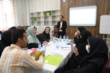 دومین روز از دوره آموزشی بوت کمپ «طراحی خدمات برای نوجوانان» به میزبانی استان خراسان رضوی