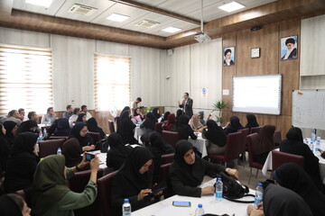 دومین روز از دوره آموزشی بوت کمپ «طراحی خدمات برای نوجوانان» به میزبانی استان خراسان رضوی