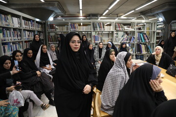 بازدید کتابداران برگزیده بوت کمپ  از کتابخانه مرکزی آستان قدس رضوی مشهد