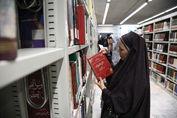 بازدید کتابداران برگزیده بوت کمپ  از کتابخانه مرکزی آستان قدس رضوی مشهد