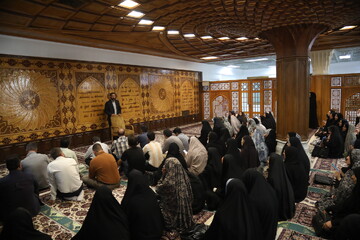 بازدید کتابداران برگزیده بوت کمپ  از کتابخانه مرکزی آستان قدس رضوی مشهد