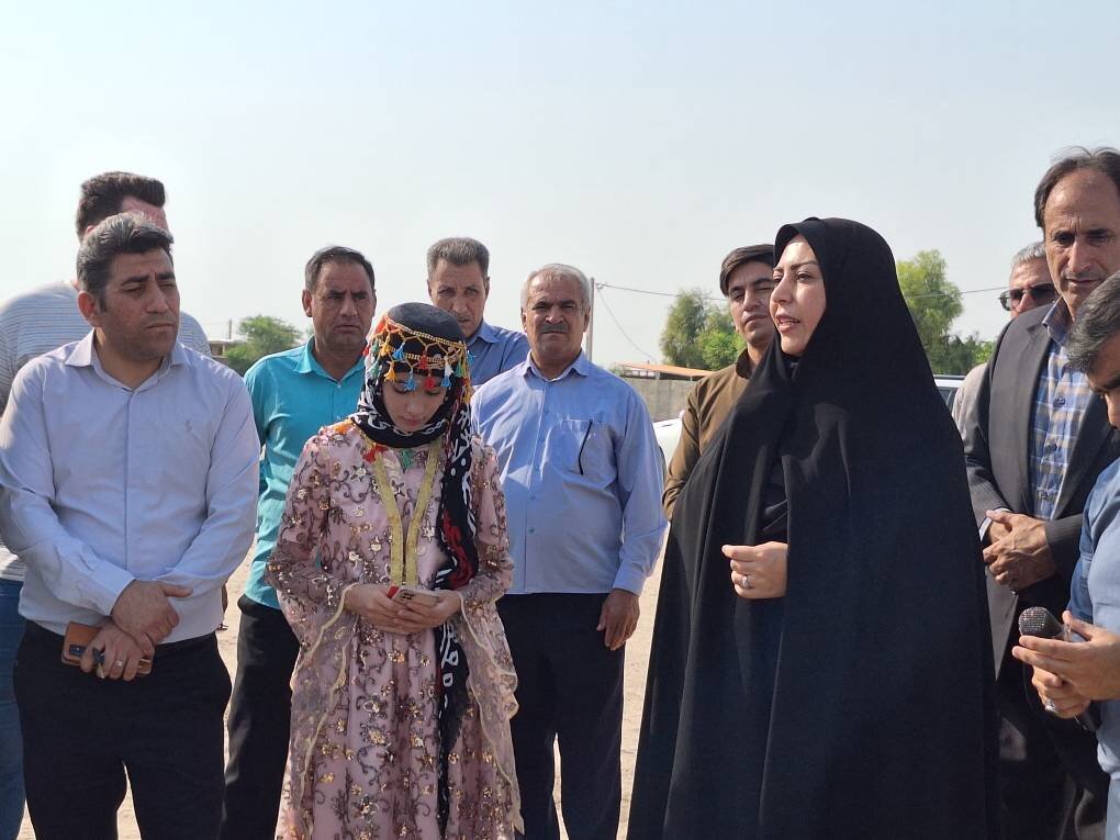 پروژه بنای جدید کتابخانه عمومی روستابی حاضرمیل شهرستان دهلران کلنگ‌زنی شد