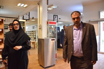 بازدید دبیرکل نهاد از کتابخانه علامه امینی