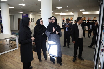 بازدید آزاده نظربلند دبیرکل نهاد از کتابخانه مرکزی امام خمینی (قدس سره) مشهد