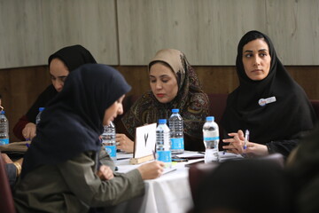 چهارمین روز از دوره آموزشی بوت کمپ «طراحی خدمات برای نوجوانان» به میزبانی استان خراسان رضوی