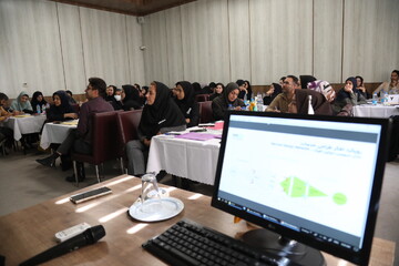 چهارمین روز از دوره آموزشی بوت کمپ «طراحی خدمات برای نوجوانان» به میزبانی استان خراسان رضوی