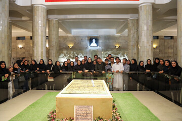 آیین «حماسه ای برای ایران» در آرامگاه فردوسی مشهد مقدس برگزار شد