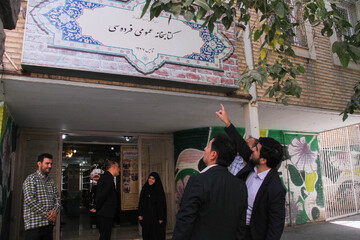 بازدید معاونین نهاد کتابخانه‌های عمومی کشور از کتابخانه های دکتر شریعتی و  فردوسی  شهرستان مشهد