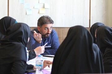 پنجمین روز از دوره آموزشی بوت کمپ «طراحی خدمات برای نوجوانان» به میزبانی استان خراسان رضوی
