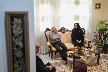 نخستین ملاقات از سلسله برنامه‌های فرهنگی «دیدار ماه»