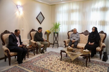 نخستین ملاقات از سلسله برنامه‌های فرهنگی «دیدار ماه»