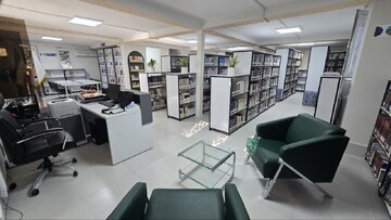 بازگشایی کتابخانه پروین