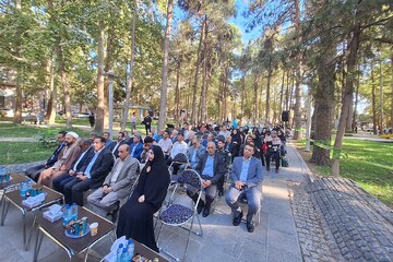 بازگشایی کتابخانه پروین