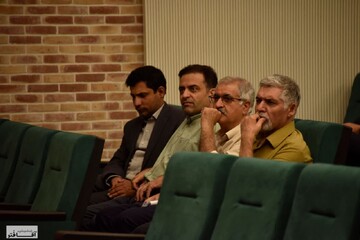 رونمایی کتاب