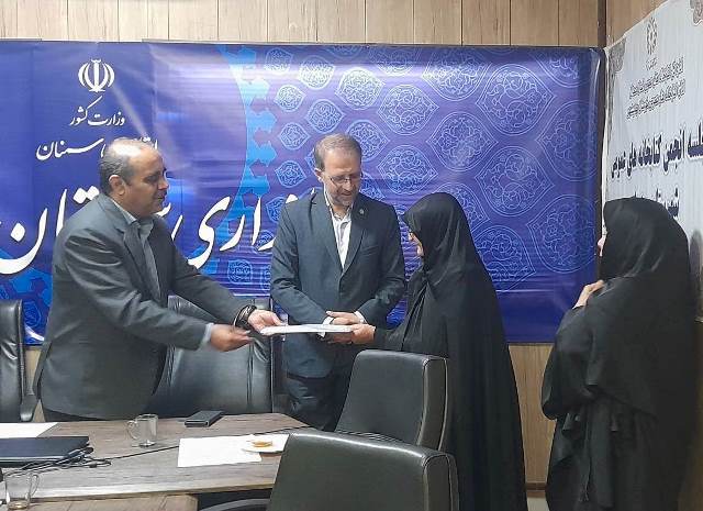 برنامه‌های کتابخانه‌های عمومی مهدی‌شهر در دومین کنگره ۳ هزار شهید استان سمنان