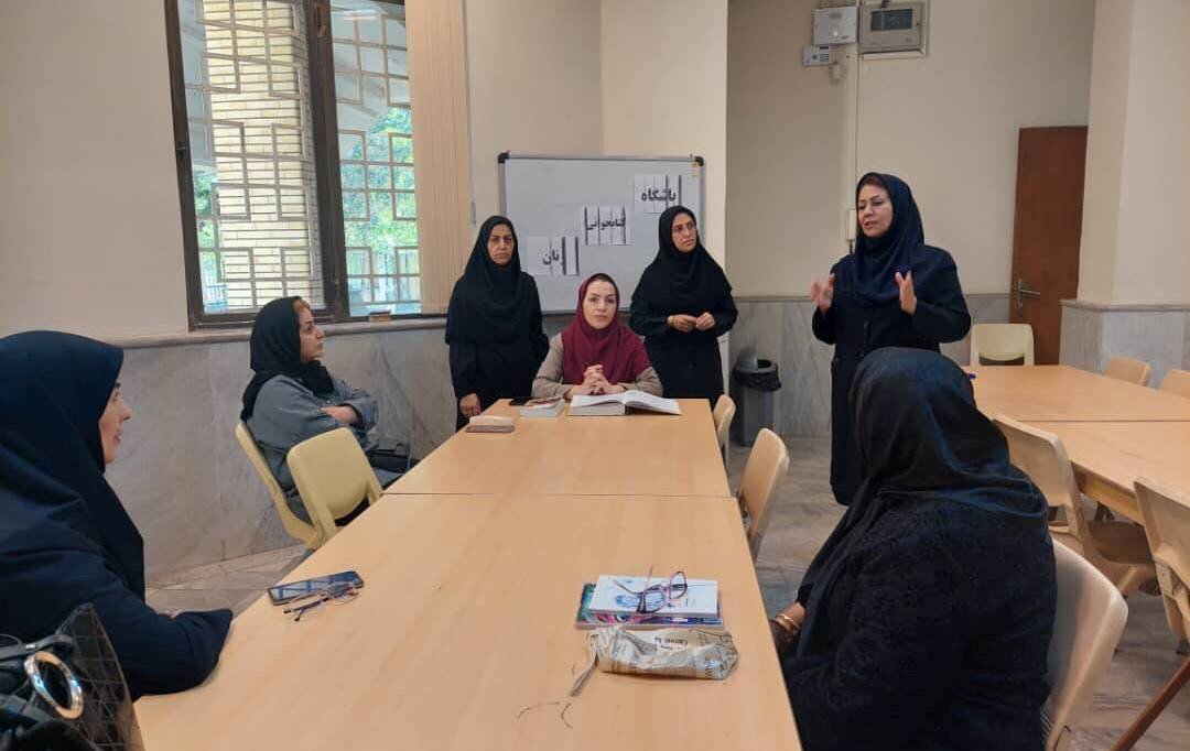 راهاندازی «باشگاه کتابخوانی بانوان» در کتابخانه عمومی شهریار تبریز