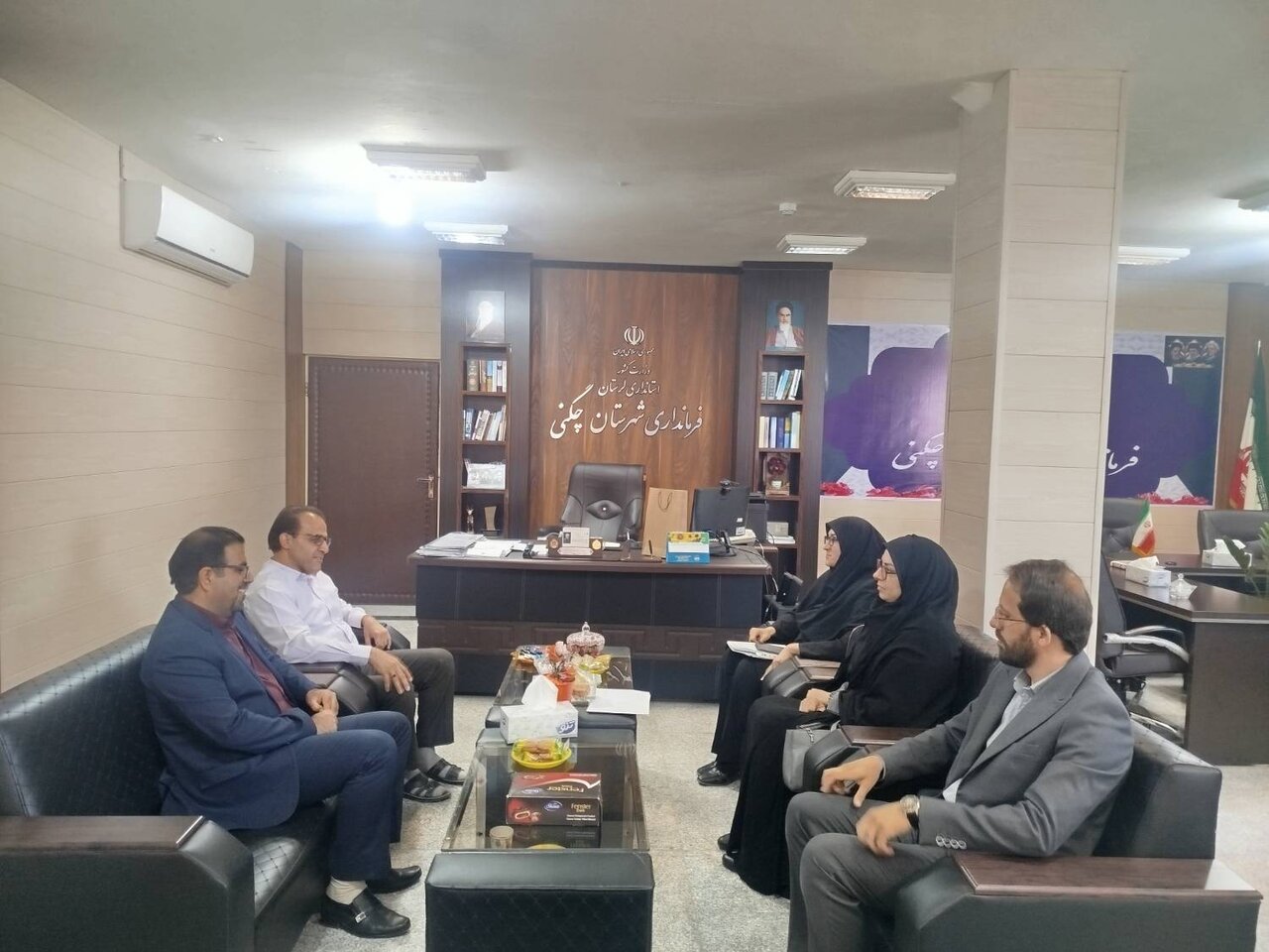 تأکید فرماندار چگنی و سرپرست کتابخانههای لرستان بر توسعه فرهنگی و تکمیل پروژهها