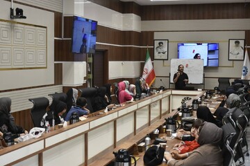 برگزرای کارگاه آموزشی فن بیان و اجرای قصه گویی در آذربایجان شرقی