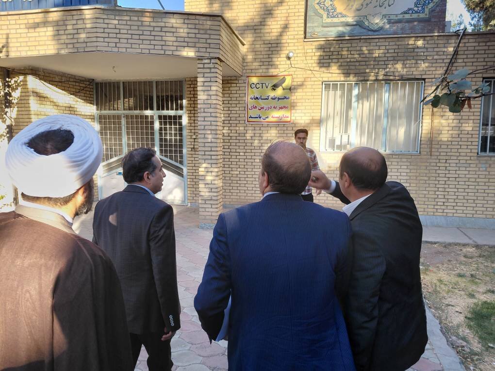 معاون توسعه مدیریت و منابع وزارت فرهنگ و ارشاد اسلامی از پروژه‌های فرهنگی بناب بازدید کرد