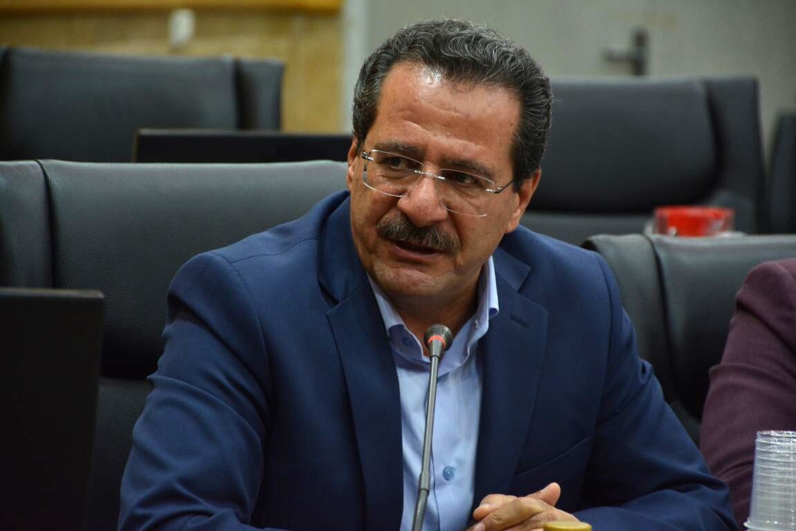 تکمیل پروژه کتابخانه مرکزی کرمانشاه، از اولویتهای استانداری است