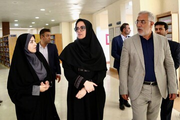 بازدید از کتابخانه عمومی شهدای سولدوز شهرستان نقده
