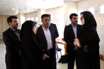بازدید از کتابخانه عمومی شهدای سولدوز شهرستان نقده