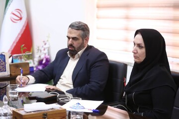 دیدار صمیمی آزاده نظربلند دبیرکل نهاد با کتابداران آذربایجان غربی