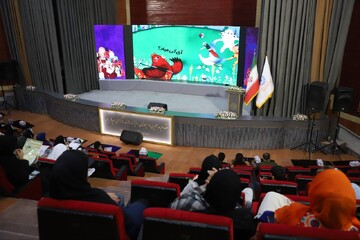 روز اول رقابت قصه‌گویان برتر کشوری در مرحله نهایی سومین دوسالانه قصه‌گویی نهال امید