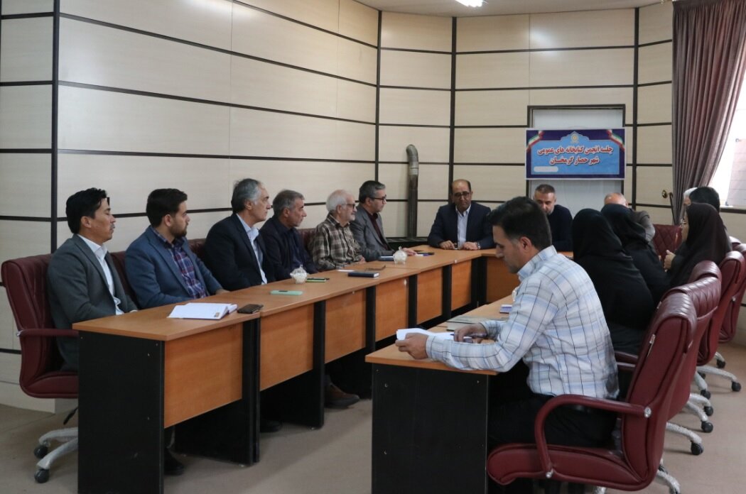 توسعه کتابخوانی از موضوعات کلیدی حوزه فرهنگی حصار گرمخان است