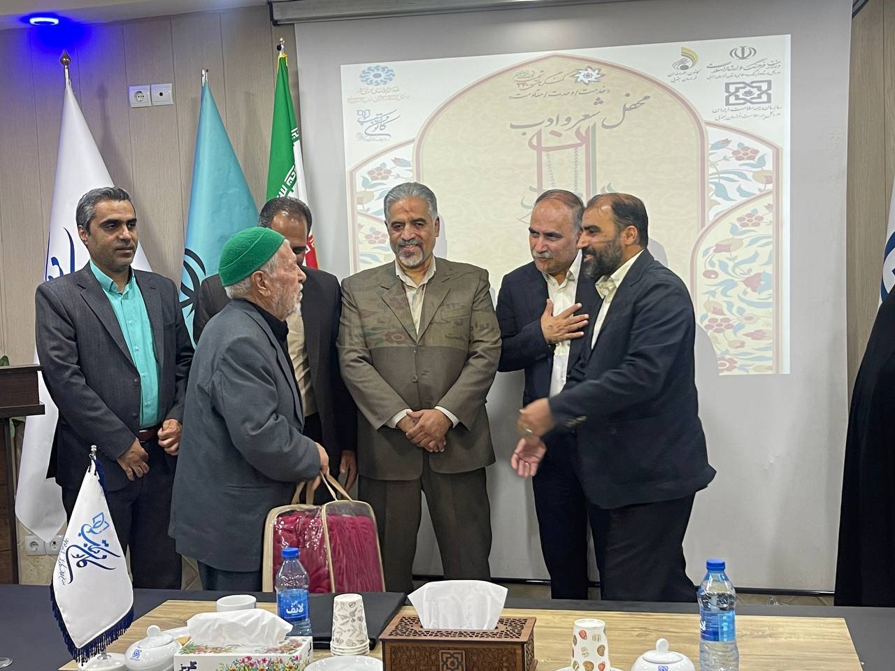 شب شعر «یاد یاران» در بیرجند برگزار شد