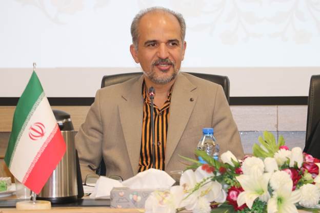 محفل شعرخوانی «قندپارسی» در مشهد برگزار شد