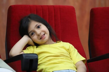 روز اول رقابت قصه‌گویان برتر کشوری در مرحله نهایی سومین دوسالانه قصه‌گویی نهال امید