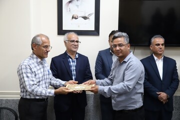 بازگشایی کتابخانه عمومی غدیر کنگان